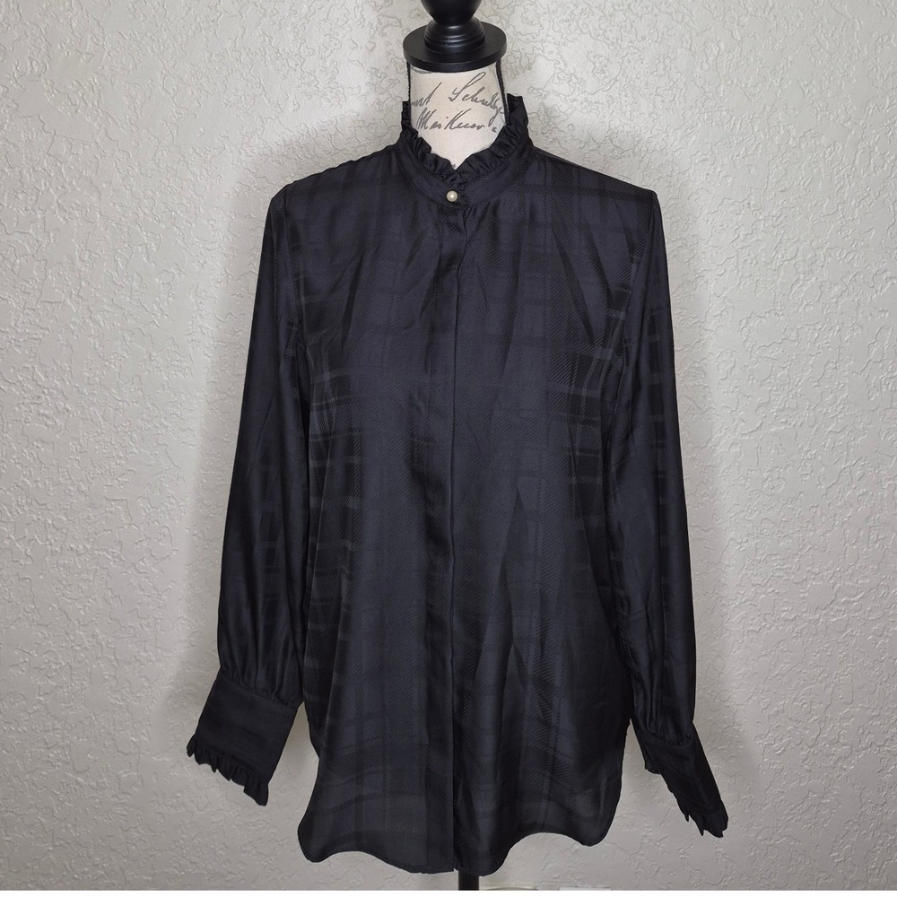 Ann Taylor Black Jacquard Plaid Ruffle Neck Pearl Button Blouse Small